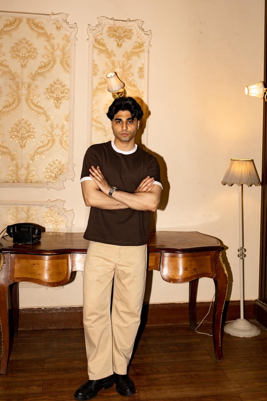 Ringer T-shirt Brown