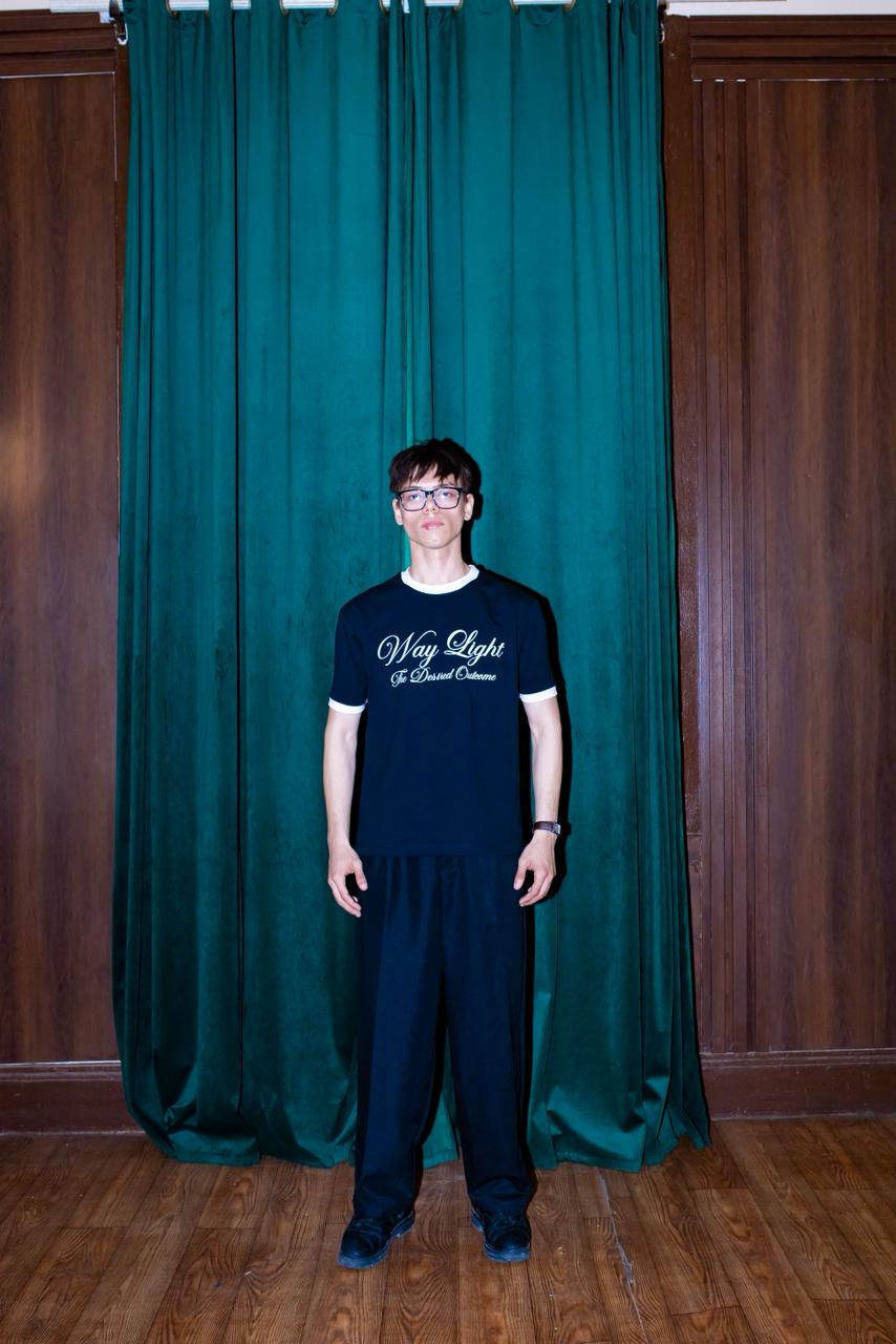 Desired outcome t-shirt Navy